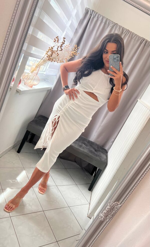 Kelli nyitott fehér maxi ruha - Image 3