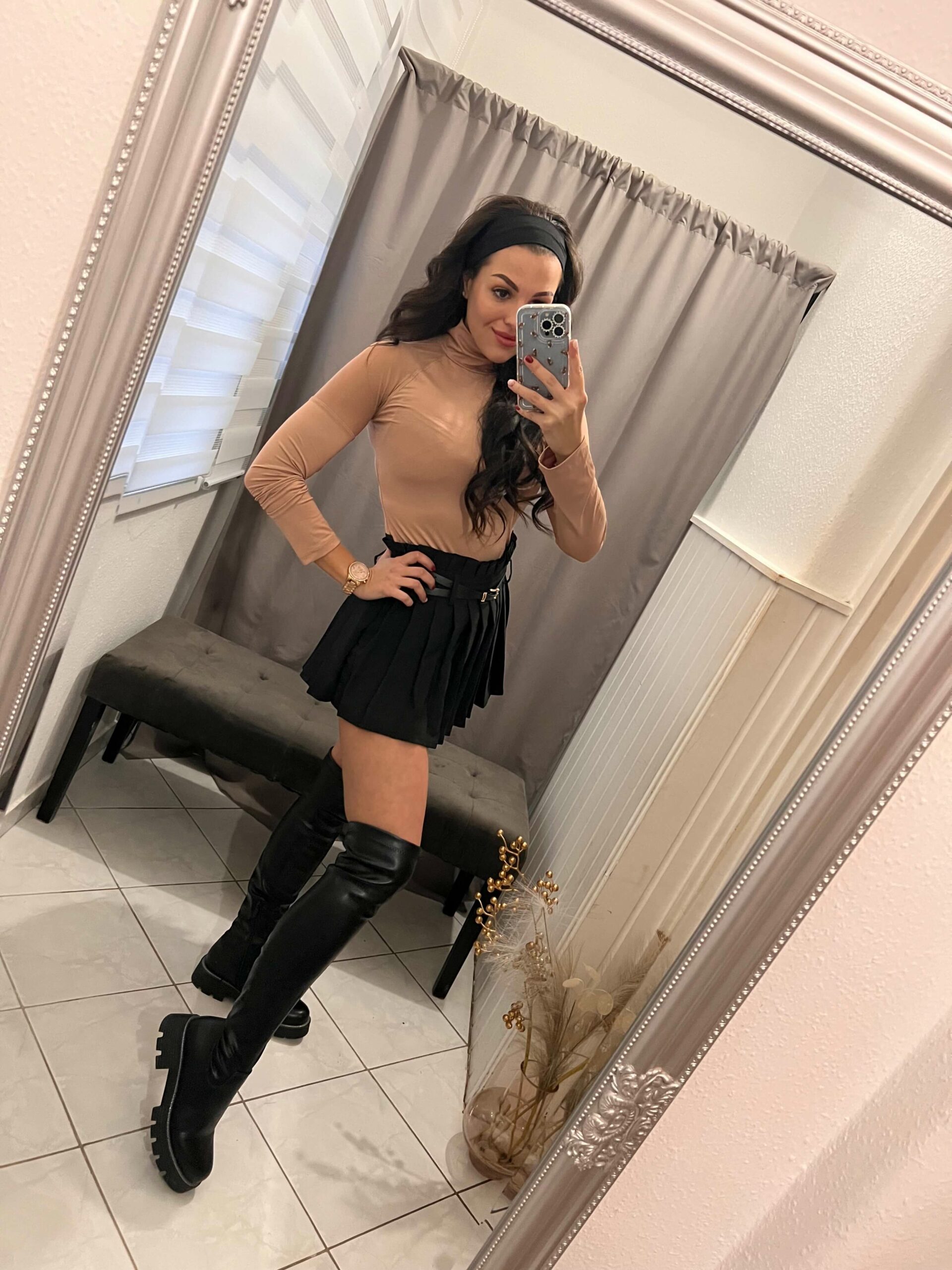 Bess fodros fekete szoknya nadrág övvel - Image 4