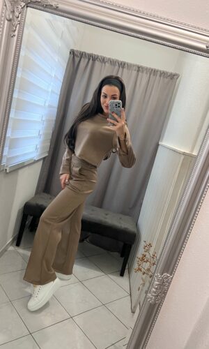 Gler sötét bézs kétrészes szett