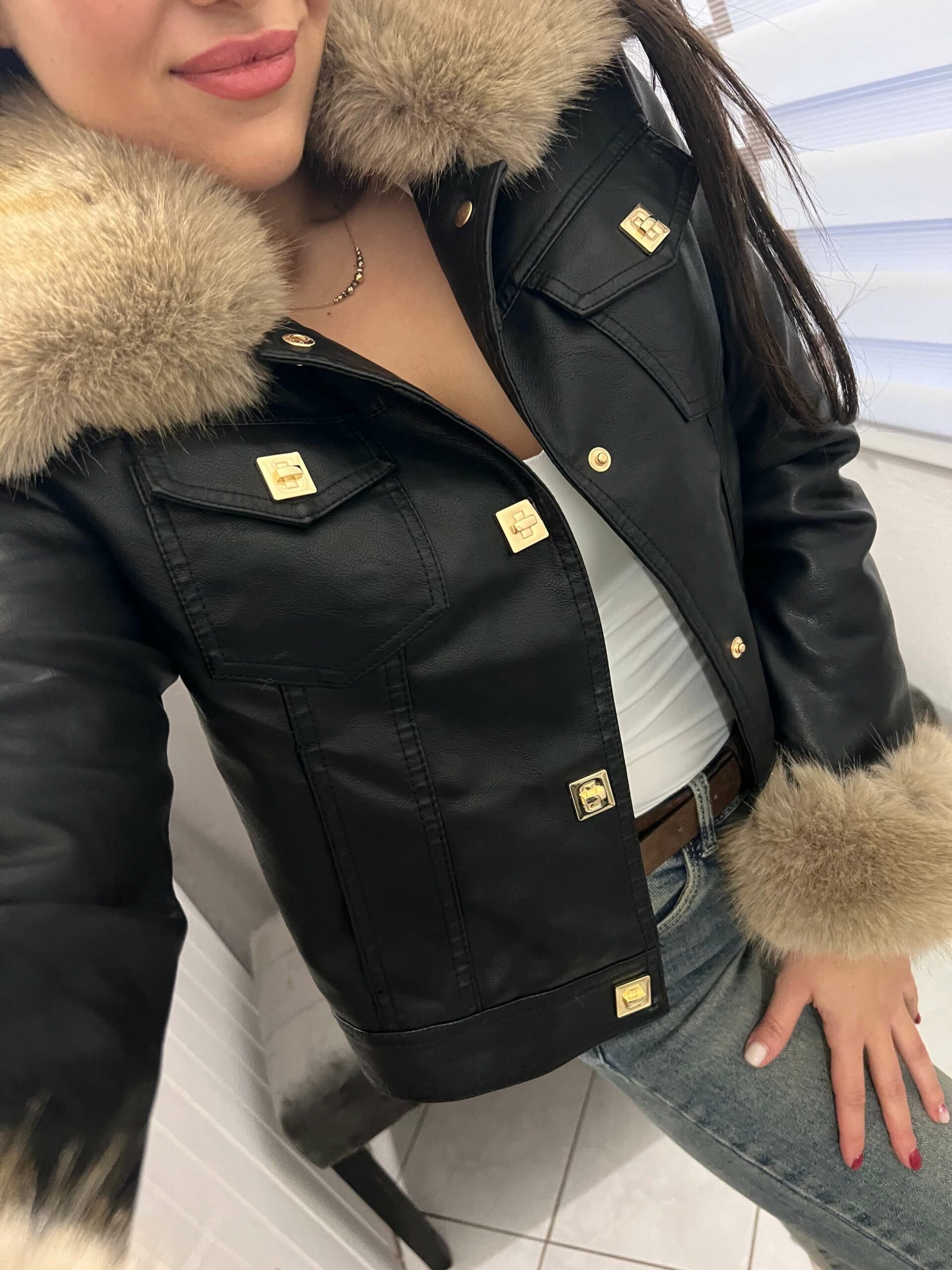 Fles fekete bőr kabát szőrmés diszitéssel - Image 5