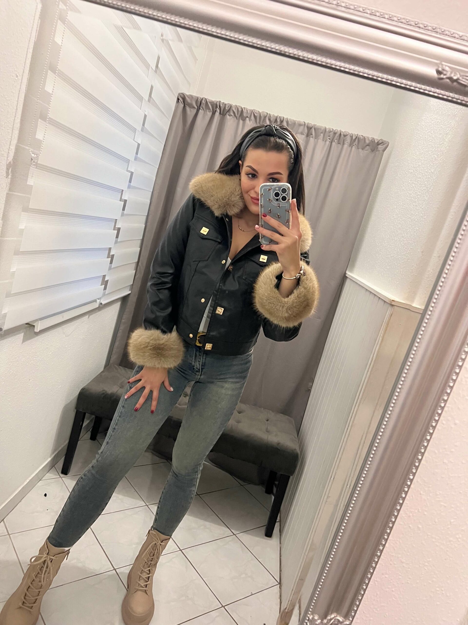 Fles fekete bőr kabát szőrmés diszitéssel - Image 4