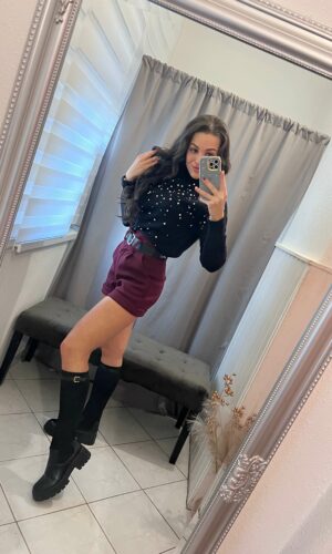 Aria köves kötött fekete pulóver