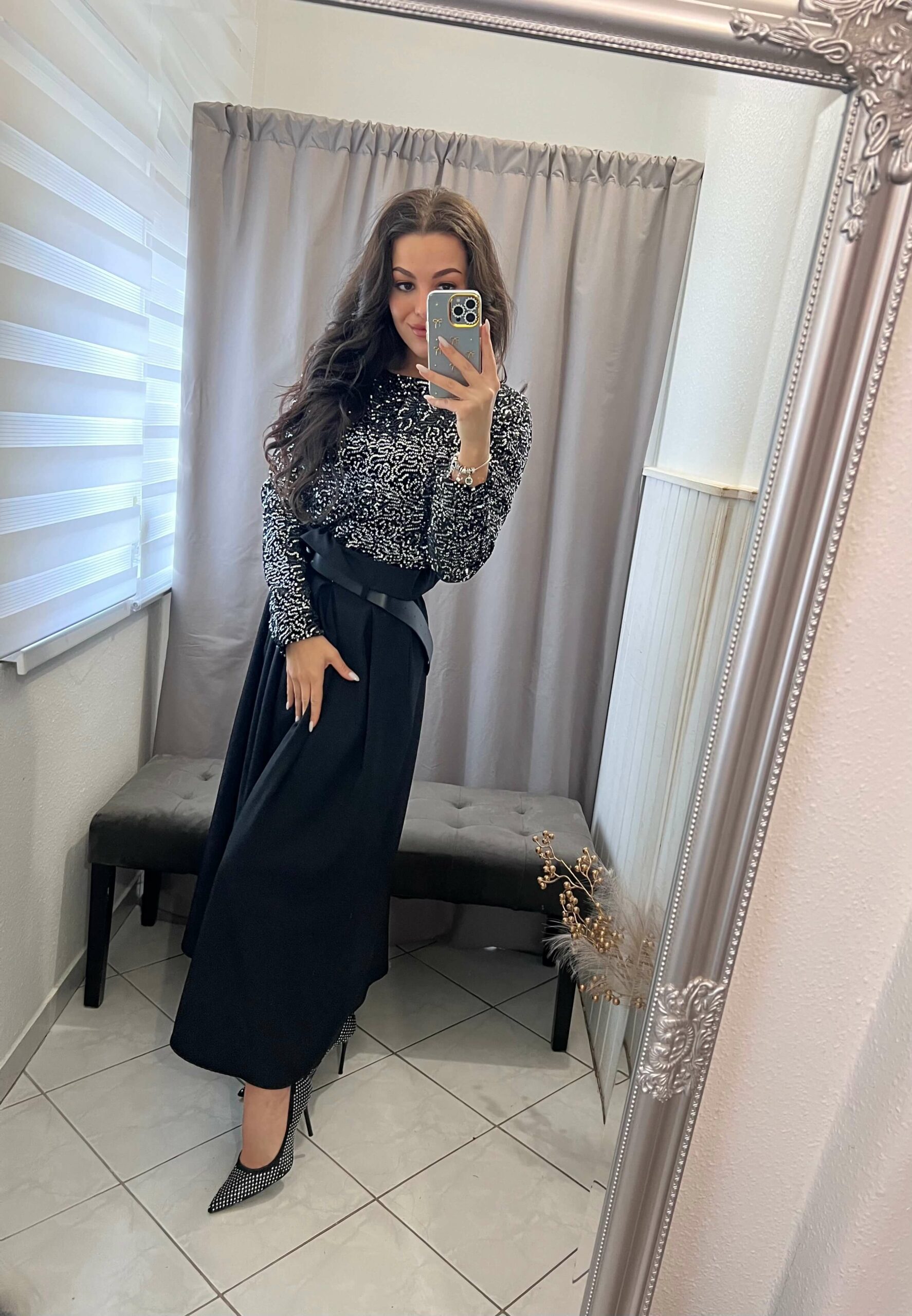 Molli ezüst flitteres fekete maxi ruha