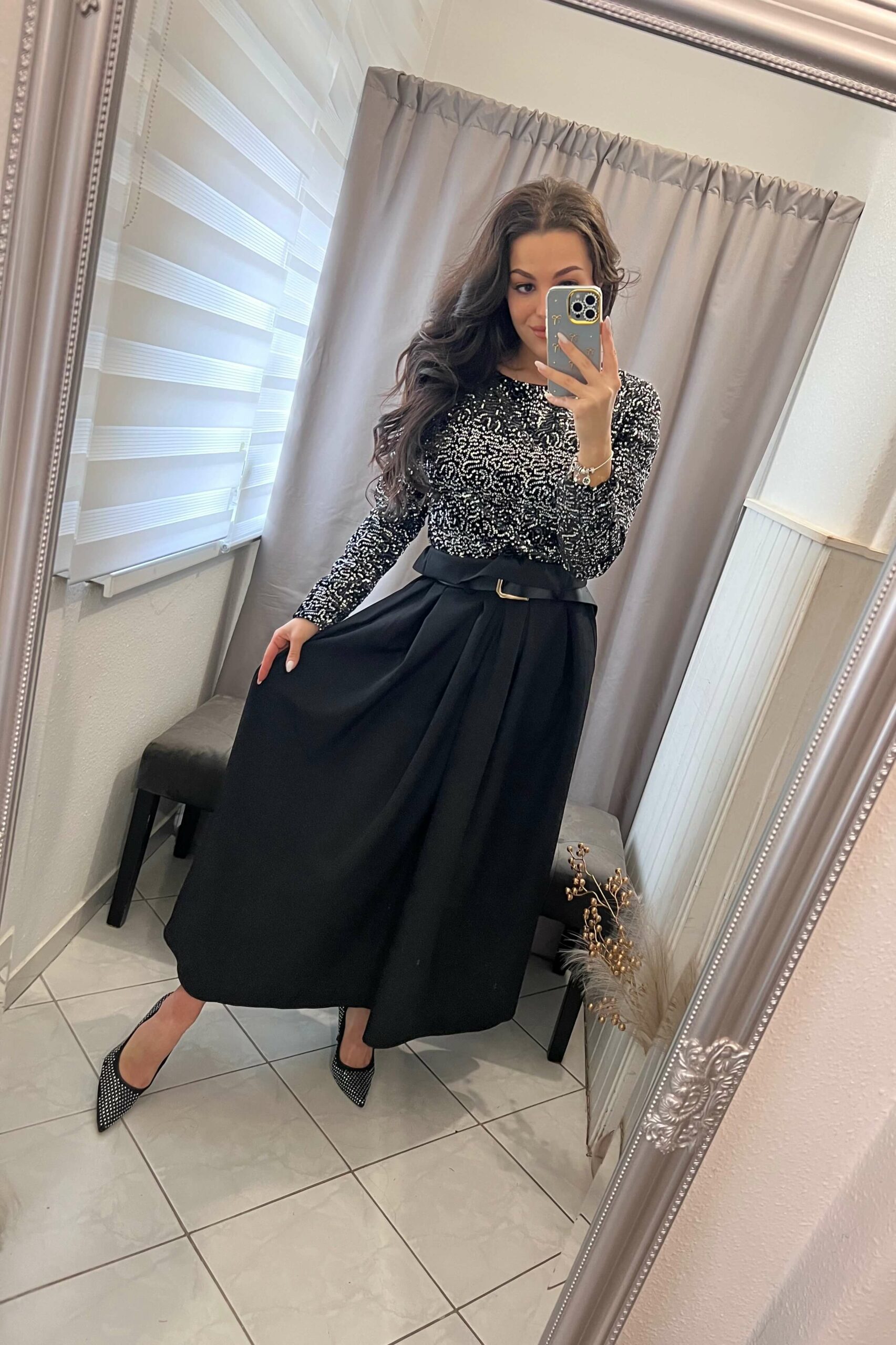 Molli ezüst flitteres fekete maxi ruha - Image 3