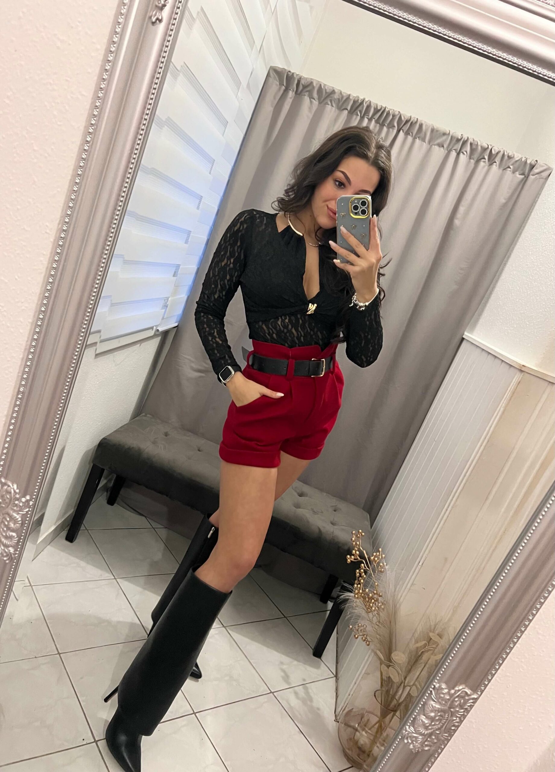 Milla piros öves rövid nadrág - Image 2