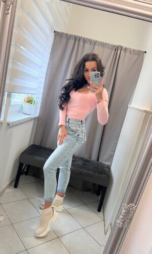 Lara basic kerek kivágású világos rózsaszin felső