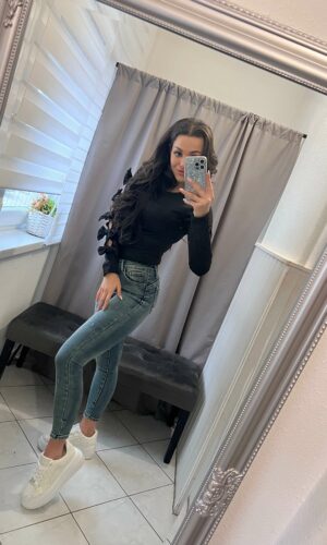 Miren koptatott push-up farmer nadrág övvel