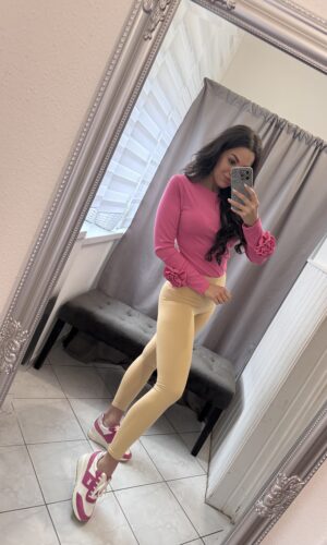 Lella alakformáló fényes bézs leggings