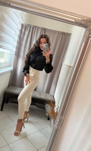 Liza fekete köves ing