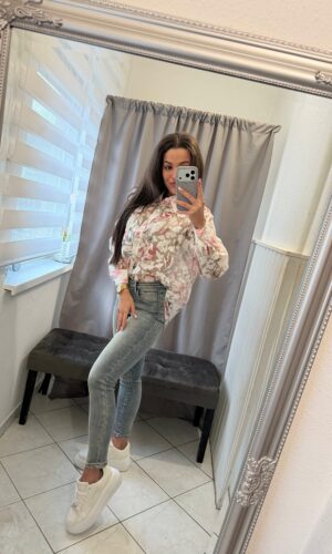 Iza rózsa mintás tüll fehér ing