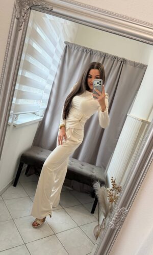 Nezin kétrészes nude bő szárú szett