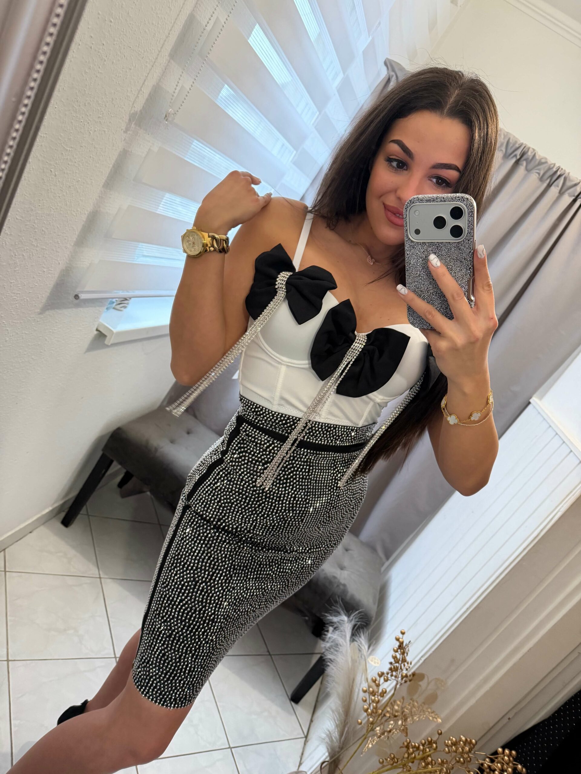 Neti fekete - fehér köves masnis felső - Image 3