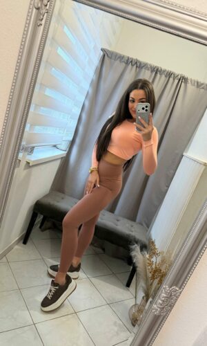 Lella alakformáló fényes barna leggings