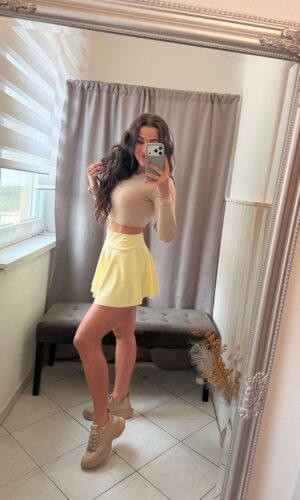 Tessa sárga szoknya nadrág